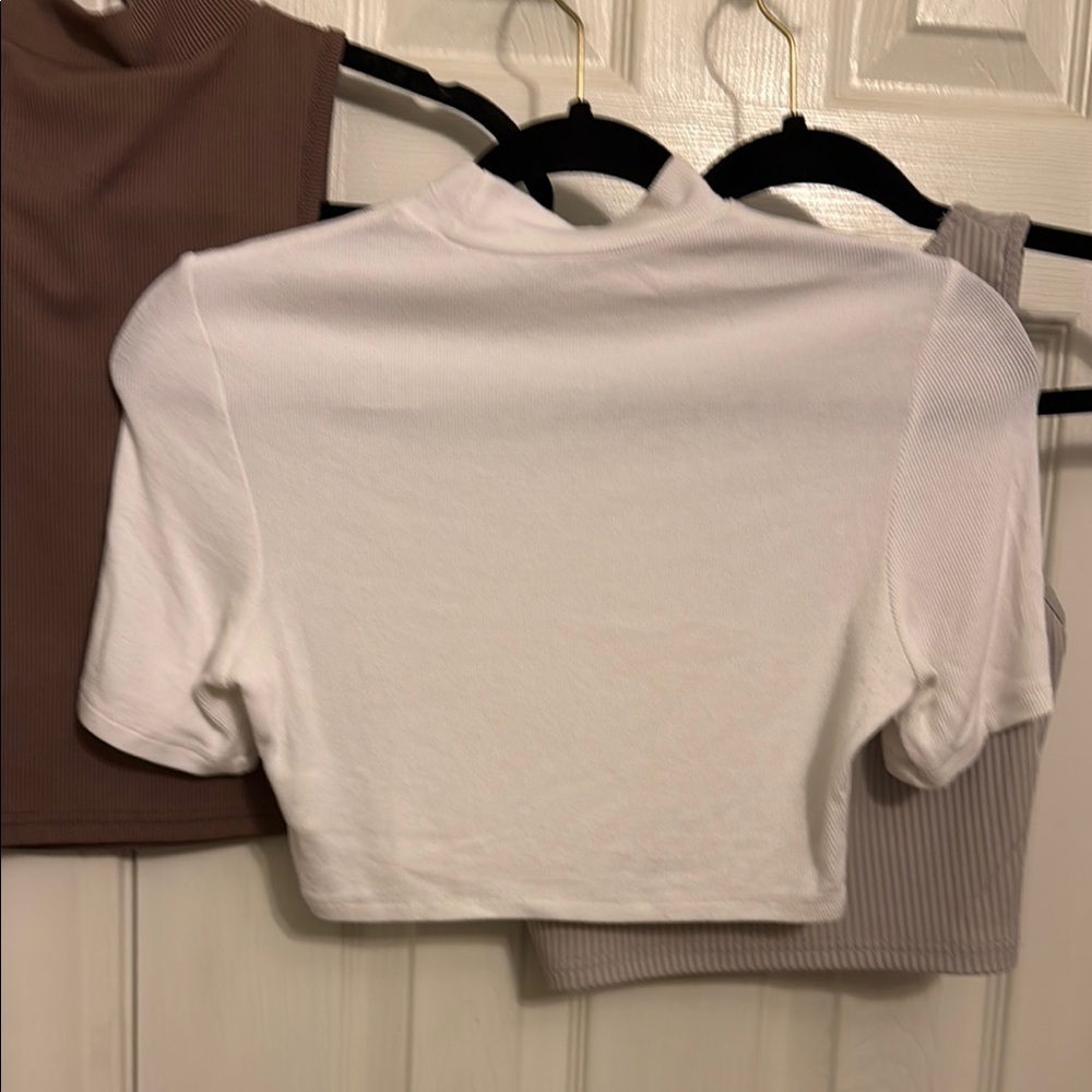 SHEIN Purple, White & Gray Sleeveless Tie Front Crop Tank Top Set #262 - Picture 3 of 6